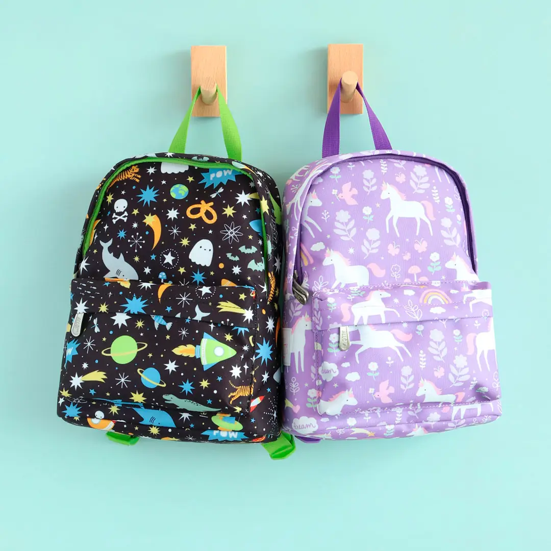 Mini rucsac Galaxie de la A Little Lovely Company personalizabila