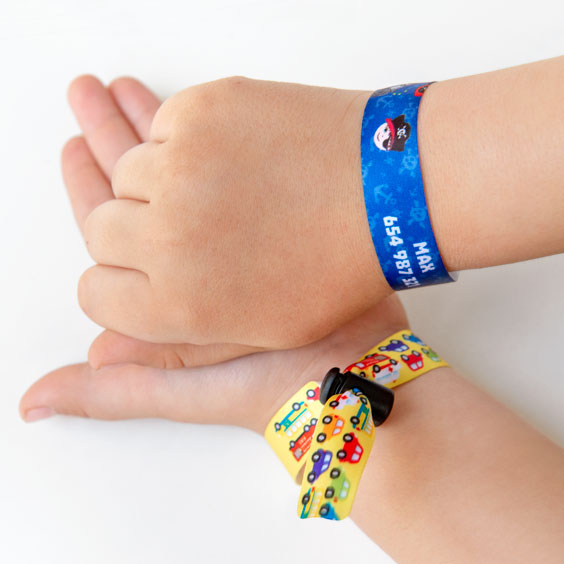 Wiederverwendbare ID-Armbänder für Kinder