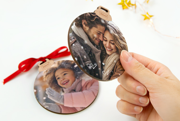 Bola de Navidad personalizada de madera con foto Bola de Navidad personalizada de madera con foto