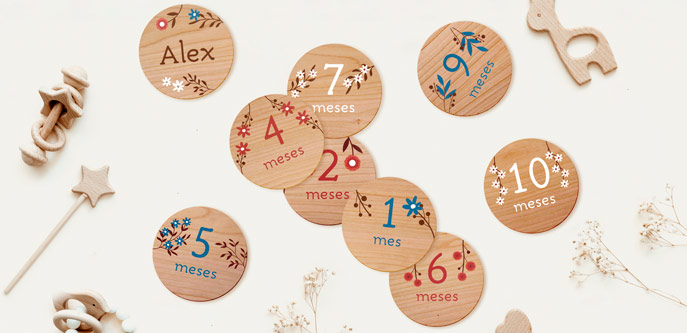 Cumple mes de madera personalizado