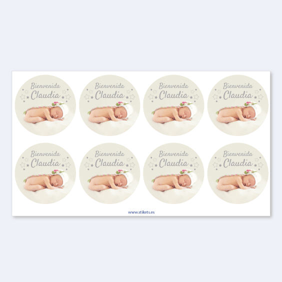 Round photo stickers for baptism favours