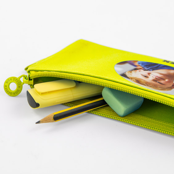 Estuche escolar plano personalizado con foto color fluor