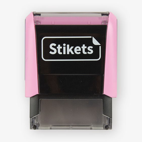Aangepaste roze pastelstempel voor het markeren van kleding en voorwerpen