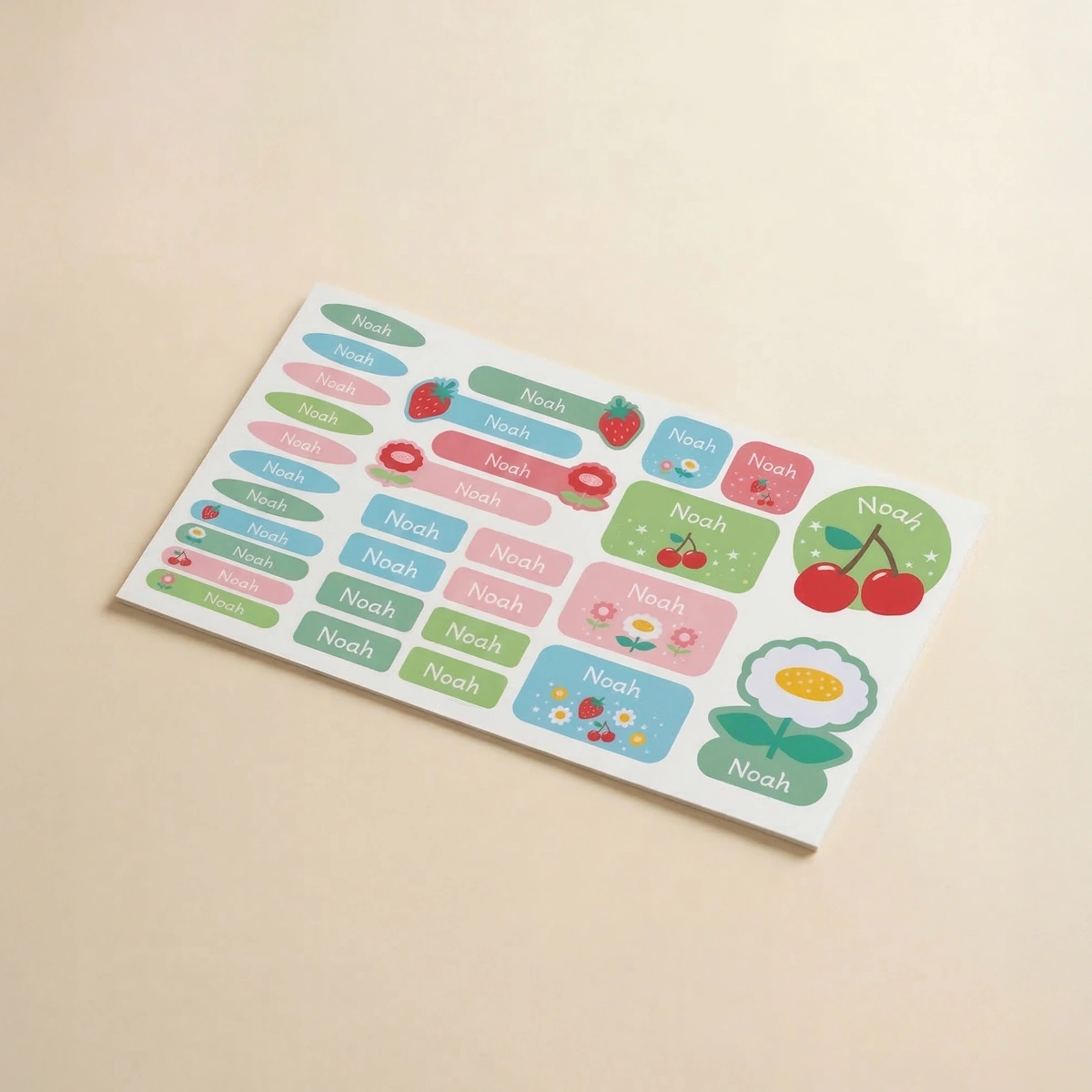 Gourde isotherme en acier inoxydable personnalisable Joy A Little Lovely Company