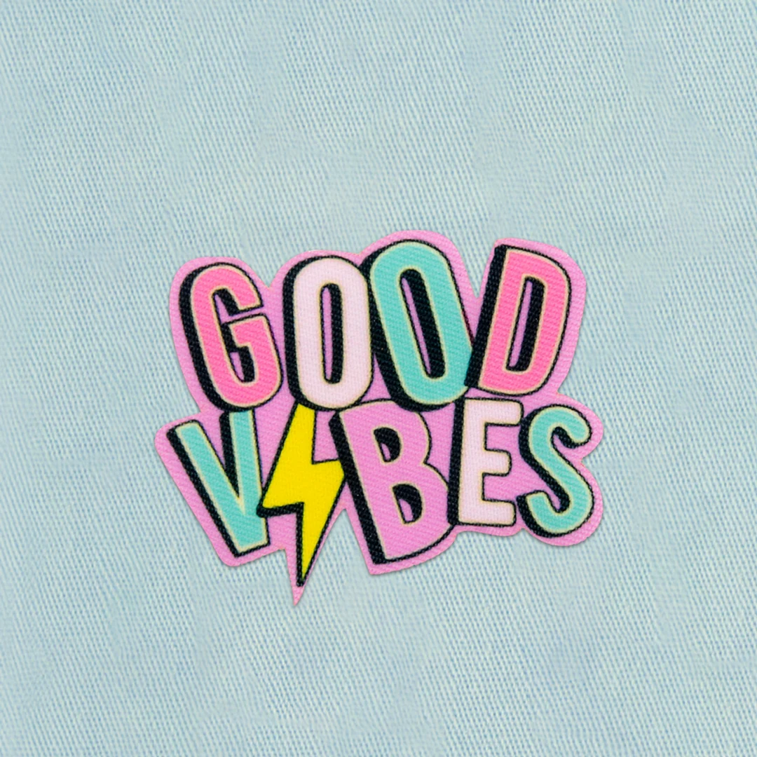 Iron-on patch Good Vibes  LECCO