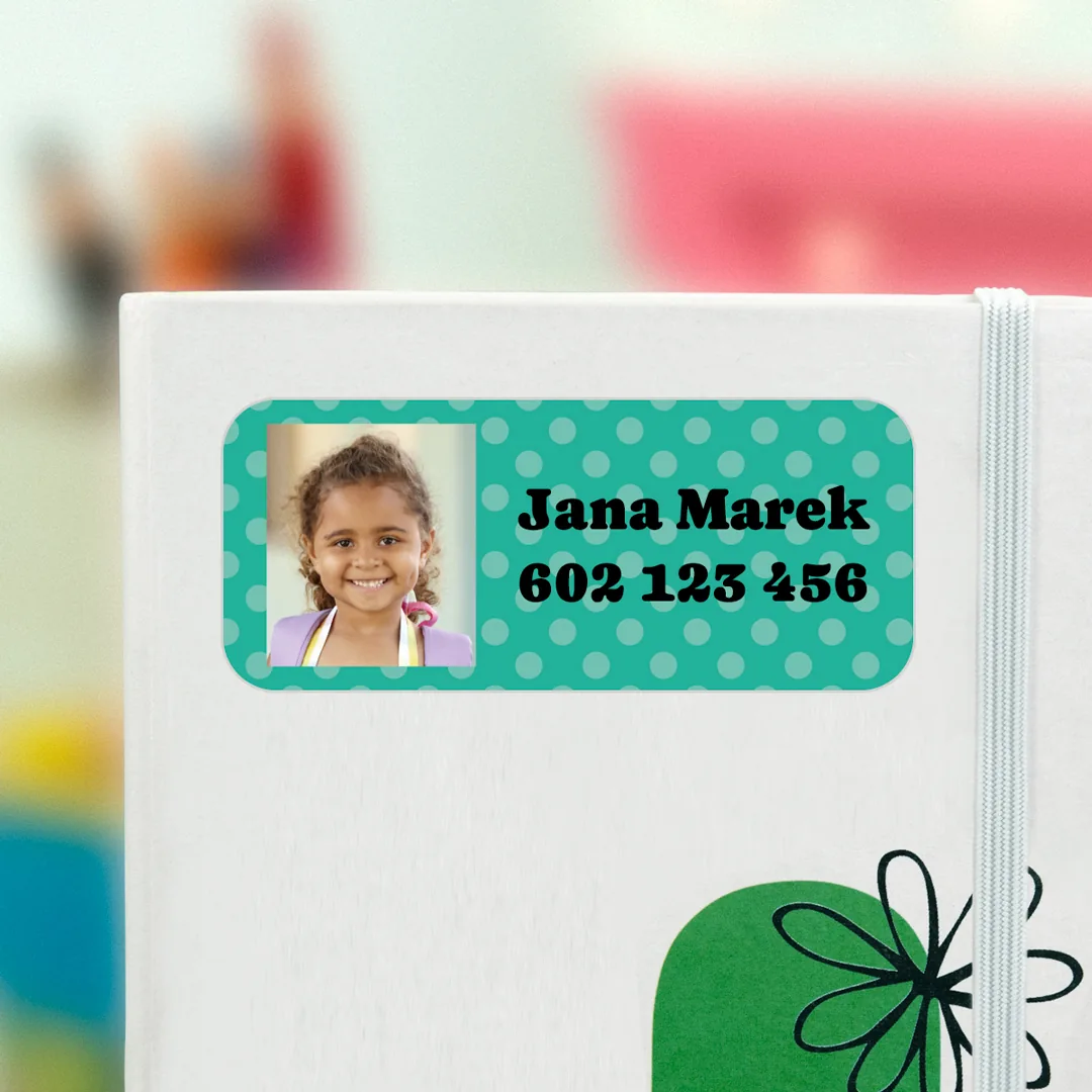 Střední samolepky se jménem a fotkou Střední samolepky se jménem a fotkou