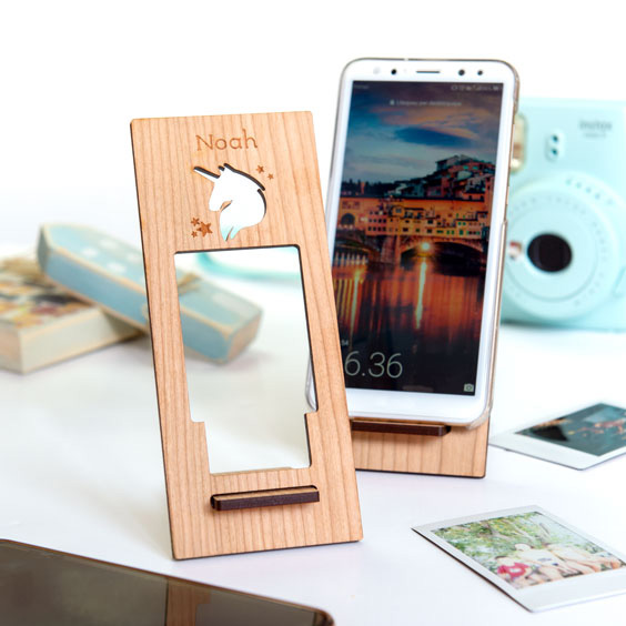 Soporte para móvil de madera personalizado 