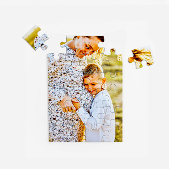 Photo Puzzle with 24 Cardboard Pieces