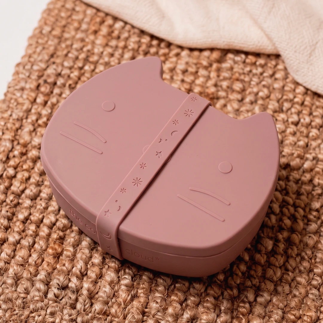 Personalised Pippa Mauve Cotton Cloud silicone lunch box