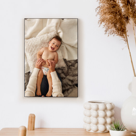 Moldura com foto personalizada em madeira para parede